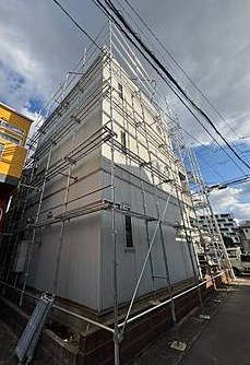 福岡市西区　戸建て住宅仮設足場工事