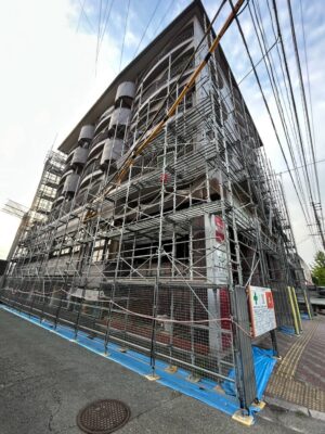 飯塚市　大規模改修工事　2620㎡